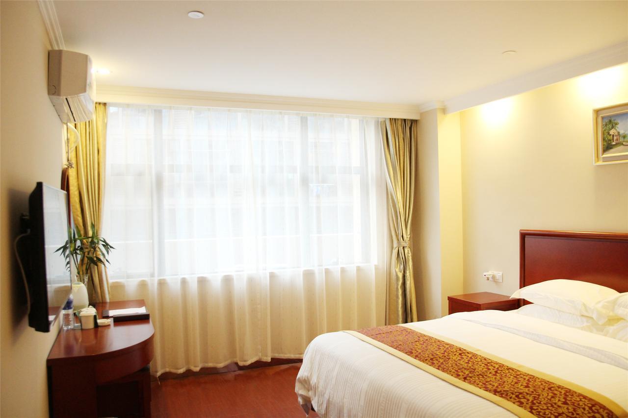 Shells Hanzhong City High Railway Station Renmin Road Hotel Εξωτερικό φωτογραφία